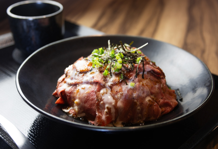 ローストビーフ丼